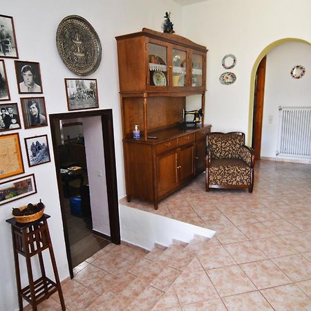 Yiayia'S Rina'S Lovely Cottage Pteria Bagian luar foto